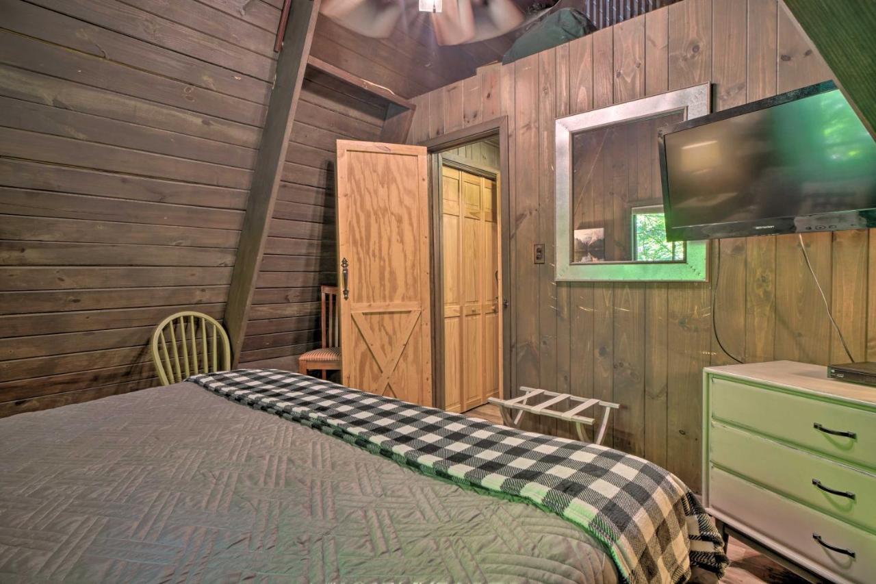Snuggle Inn In The Heart Of Chalet Village! Gatlinburg Exterior photo